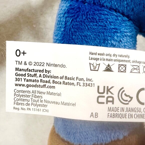 Super Mario Luigi Plush/Stuffed Toy by Good Stuff/Nintendo (2022)  - All Tags - Picture 7 of 7